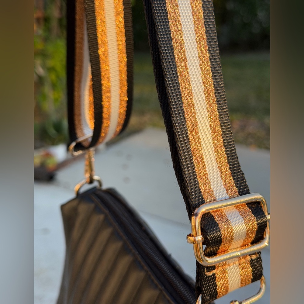 ALDO Black Quilted Set of 2 Shoulder Bag with Gold Details - Picture 16 of 16